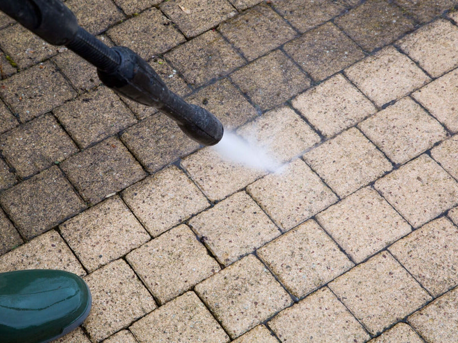 Jet Washing Driveways & Patios